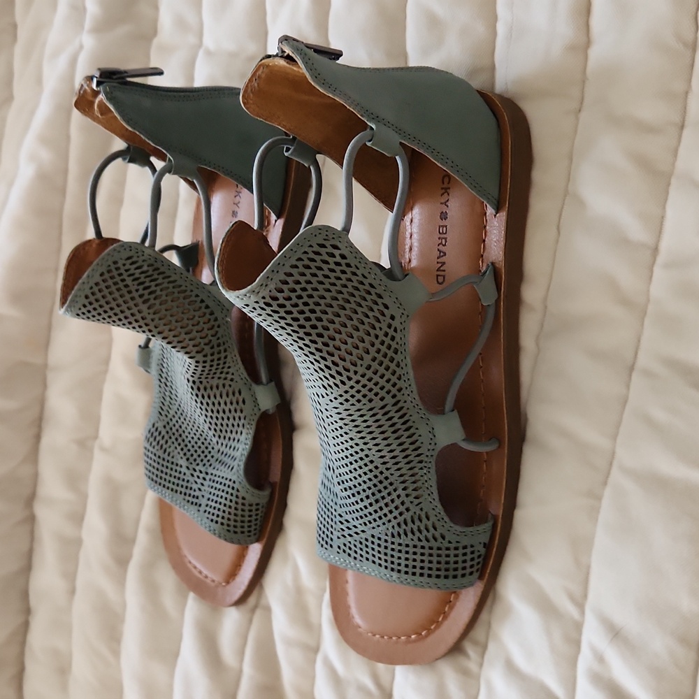 Lucky Brand Sandals NWB